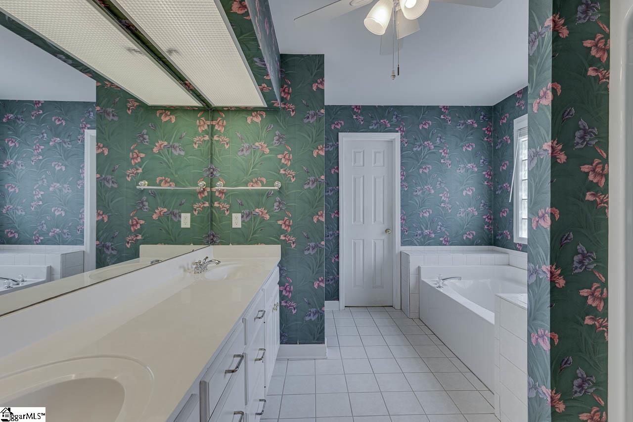 104 Camperdown Court Easley, SC 29642 - Photo 10 of 49