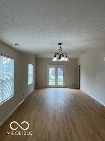 $239,900 | 501 Fayette Drive, Westfield, IN 46074