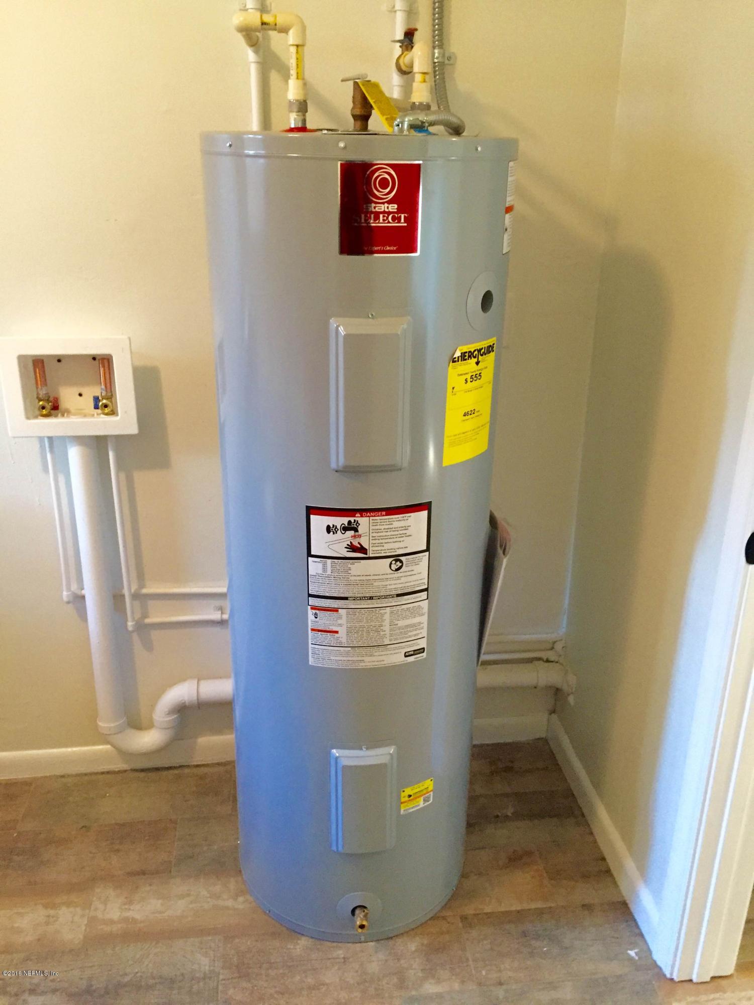 7304 Old Kings Road South Jacksonville, FL 32217 - Photo 29 of 29 7304 Old Kings Water Heater