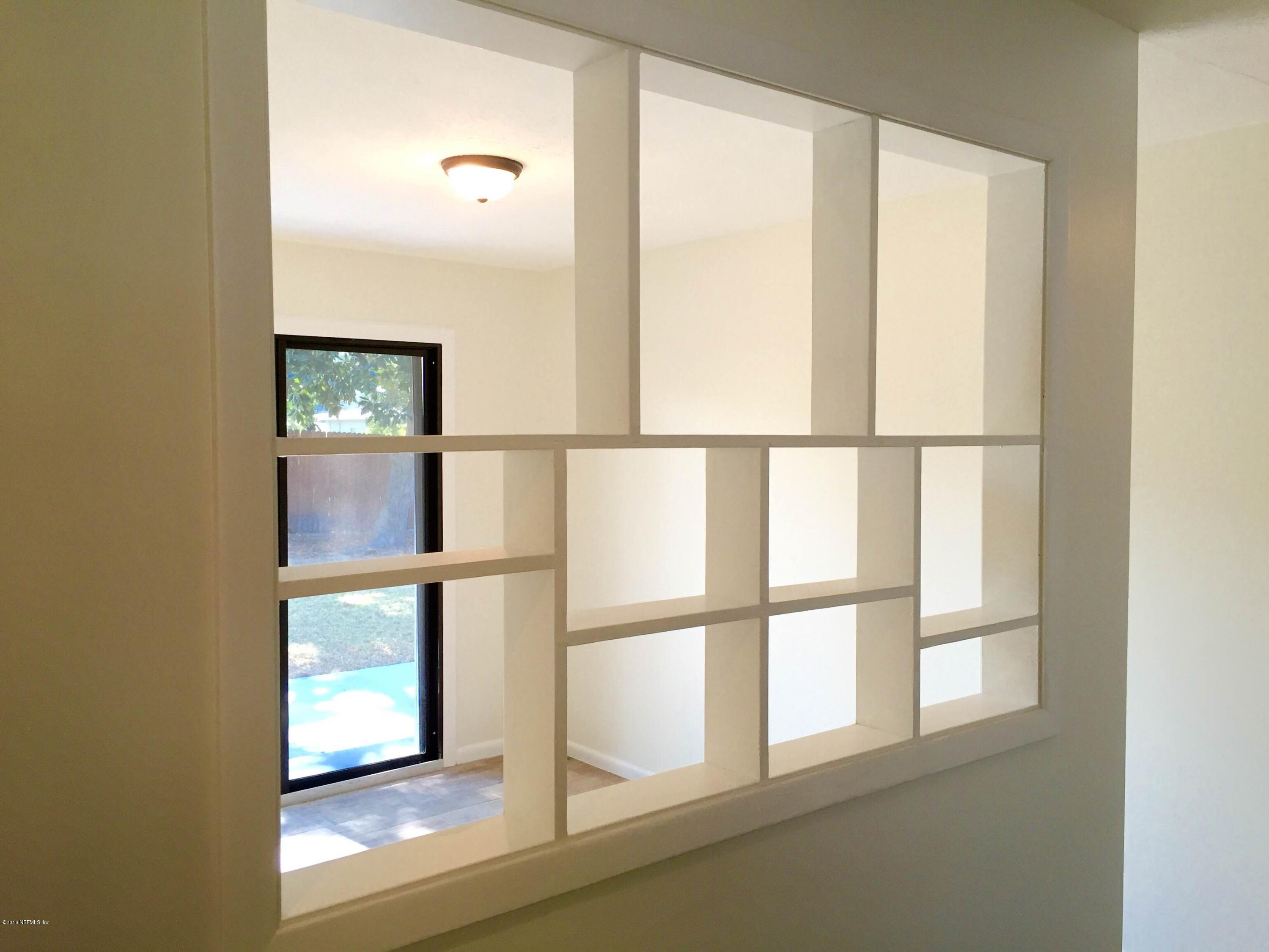 7304 Old Kings Road South Jacksonville, FL 32217 - Photo 6 of 29 7304 Old Kings Custom Shelving