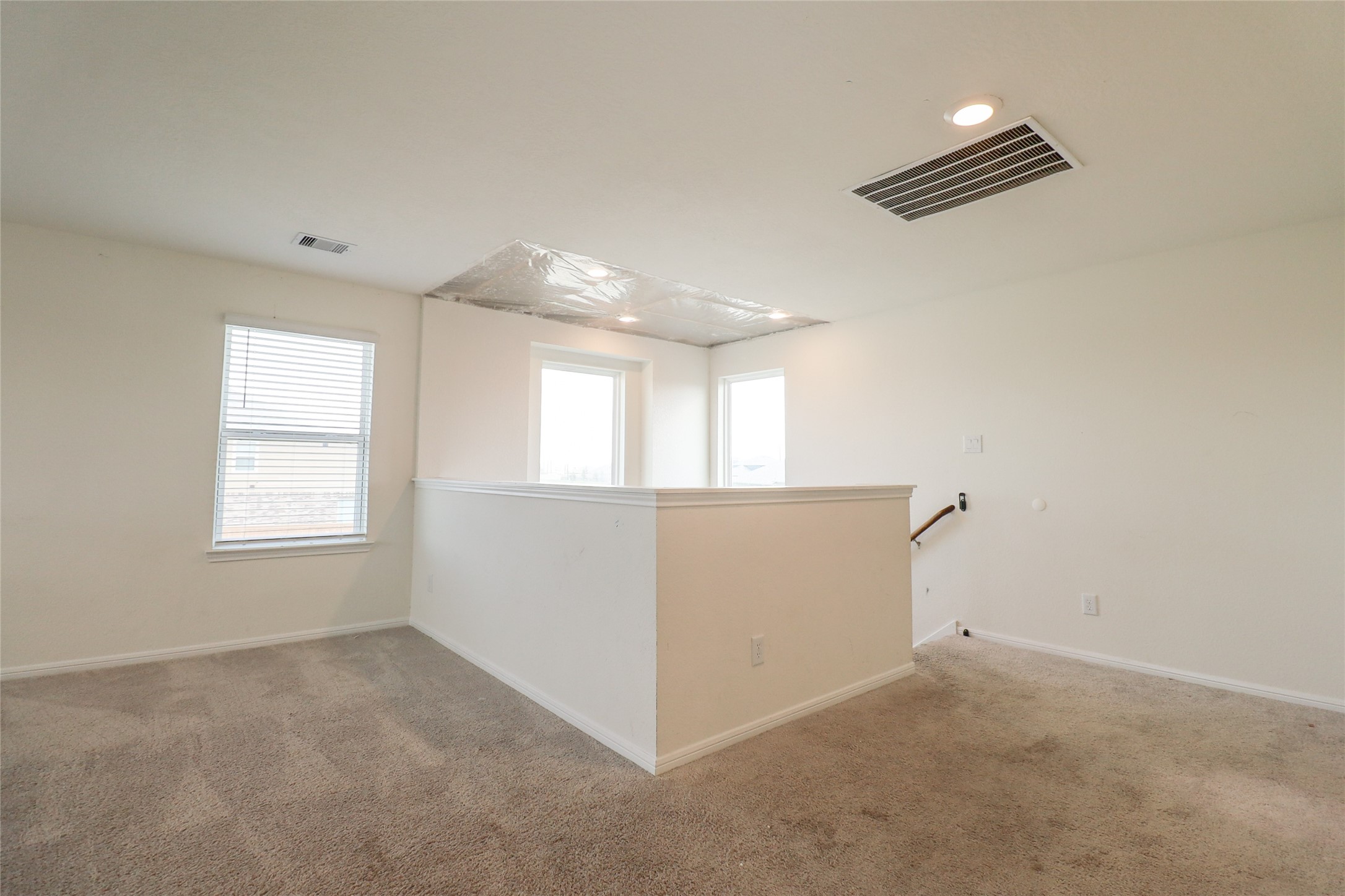 1418 Red Hills Drive Rosharon, TX 77583 - Photo 20 of 36 a view of an empty room with a window