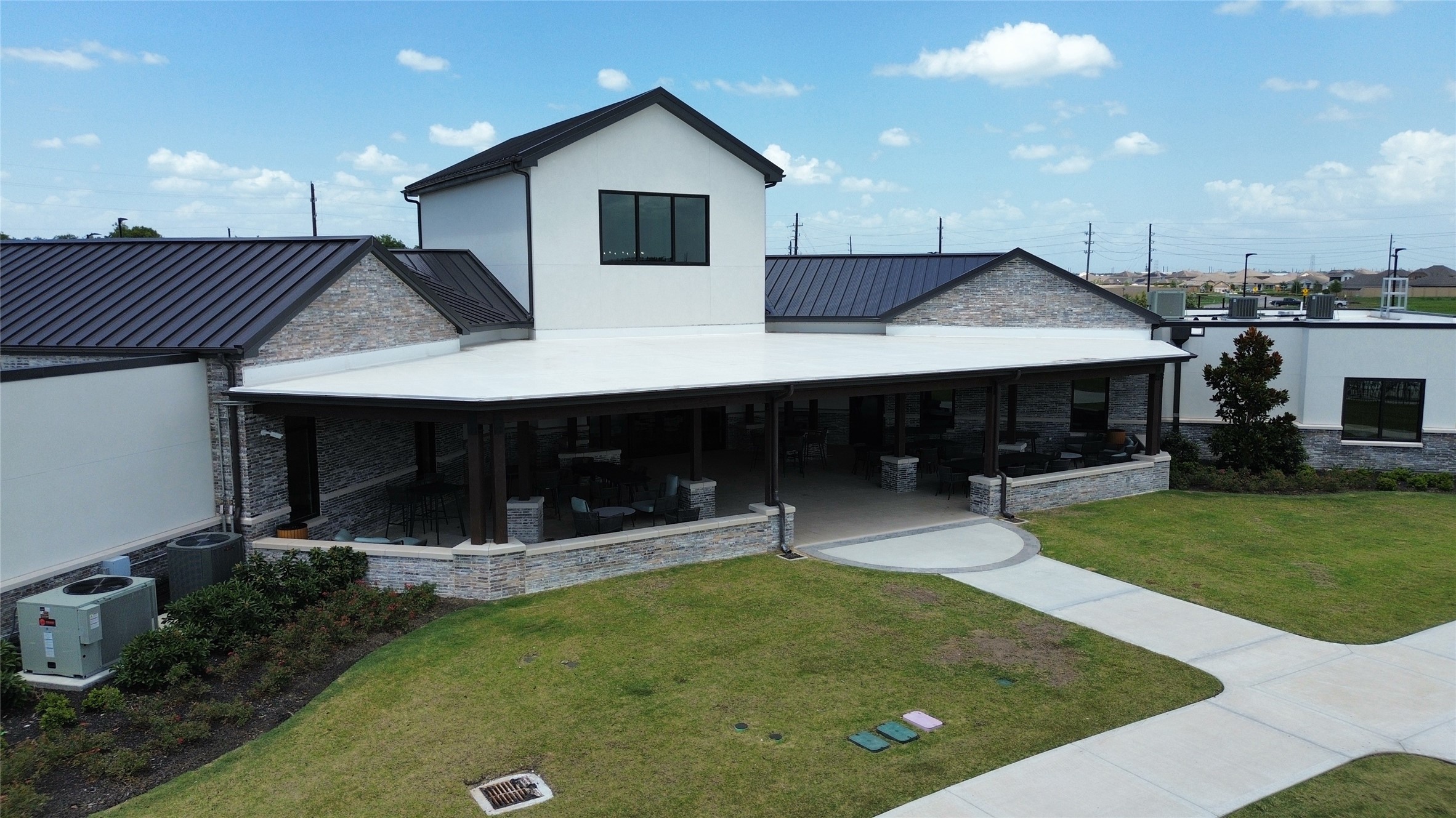 1418 Red Hills Drive Rosharon, TX 77583 - Photo 34 of 36 a swimming pool view with a outdoor seating