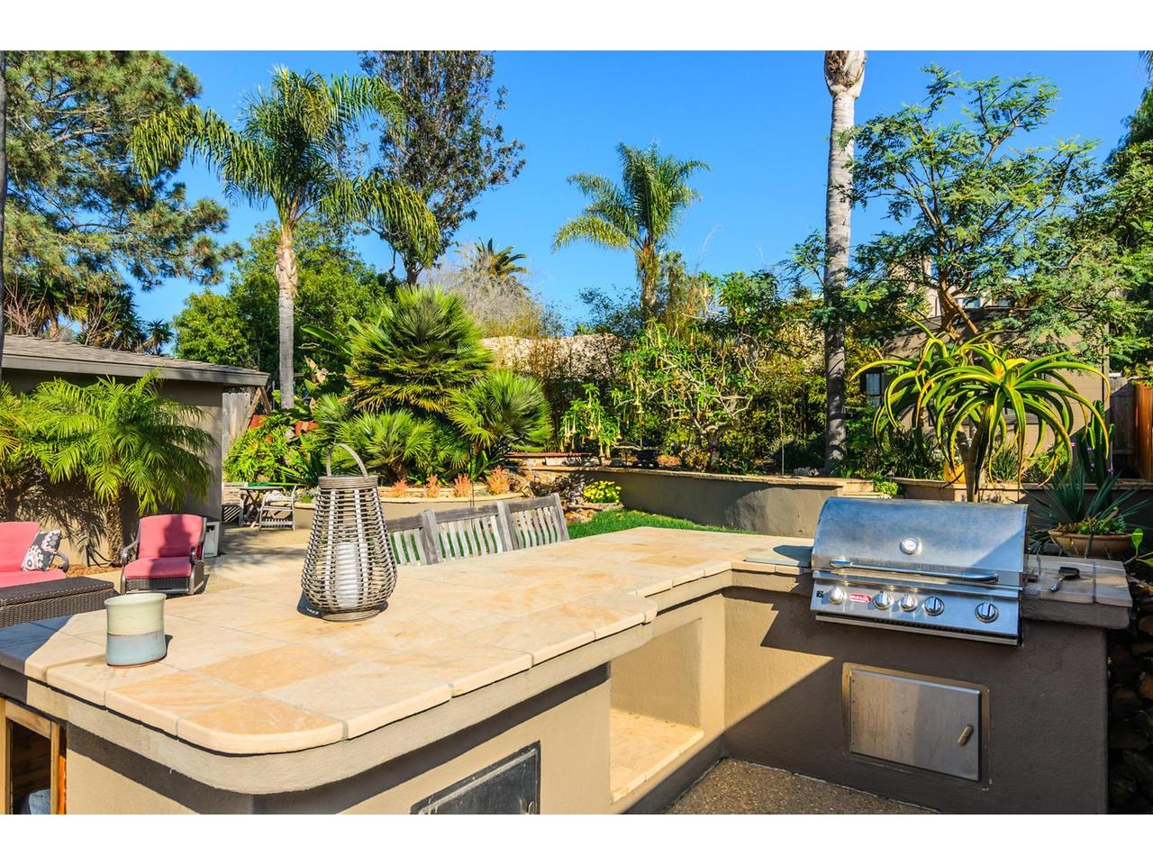 825 Del Rio Avenue Encinitas, CA 92024 - Photo 14 of 25