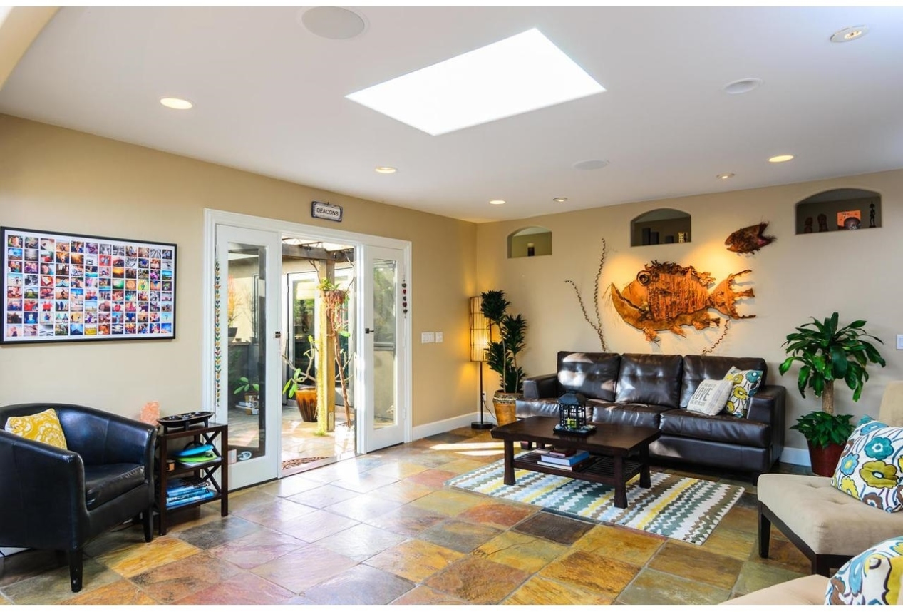 825 Del Rio Avenue Encinitas, CA 92024 - Photo 7 of 25