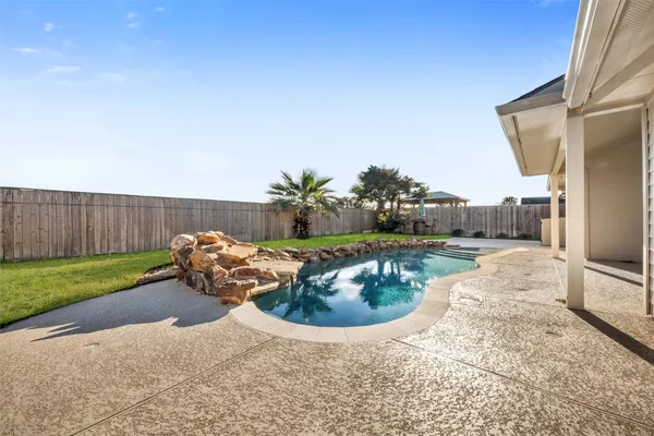 $379,900 | 9107 Fernwillow Drive, Spring, TX 77379