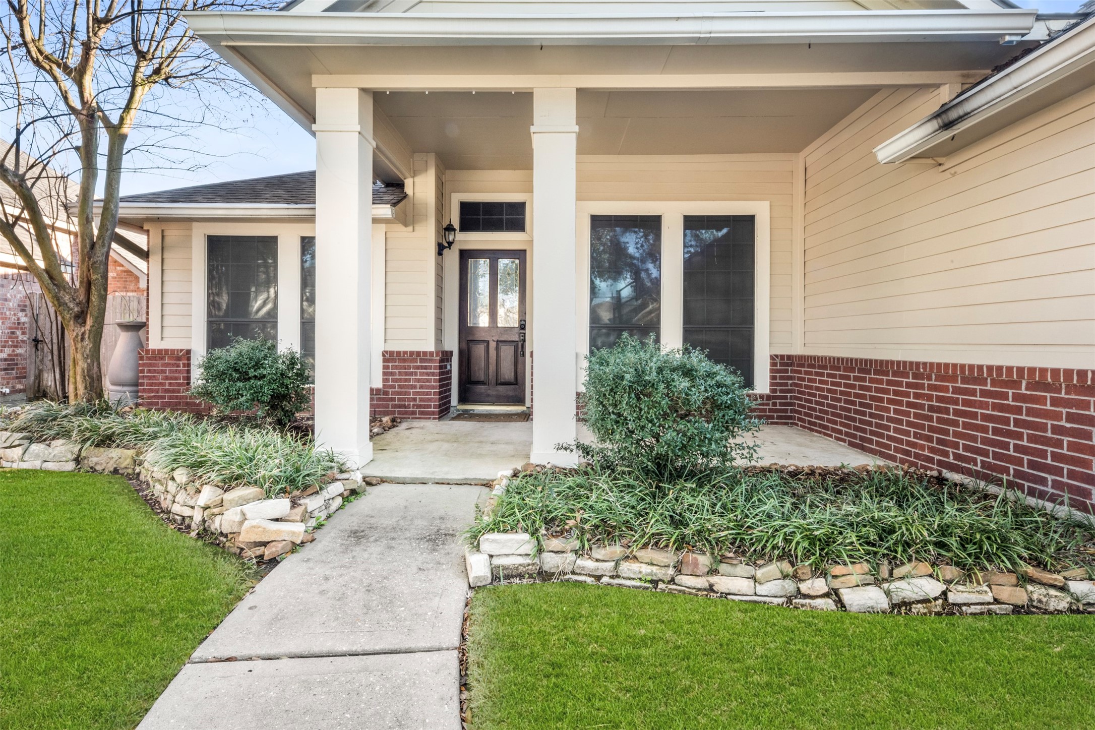 9107 Fernwillow Drive Spring, TX 77379 - Photo 3 of 38