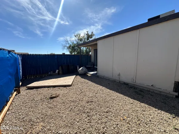 $195,500 | 3120 North 67th Lane, Unit 63, Phoenix, AZ 85033