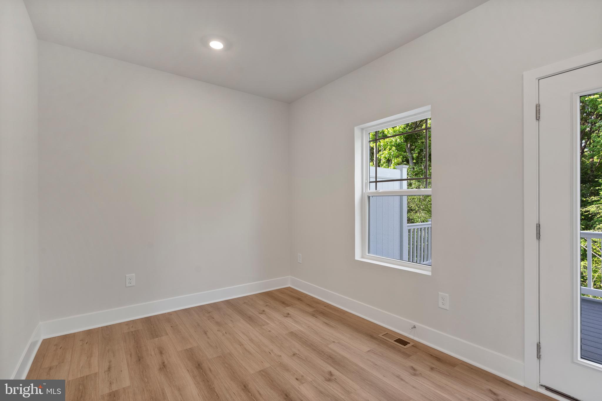 330 Sweetbay Road Essex, MD 21221 - Photo 15 of 38