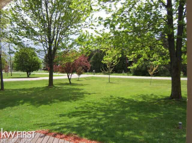 9370 Reid Road Swartz Creek, MI 48473 - Photo 4 of 25 21134303-3.JPG