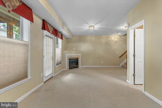 a view of a tennis court