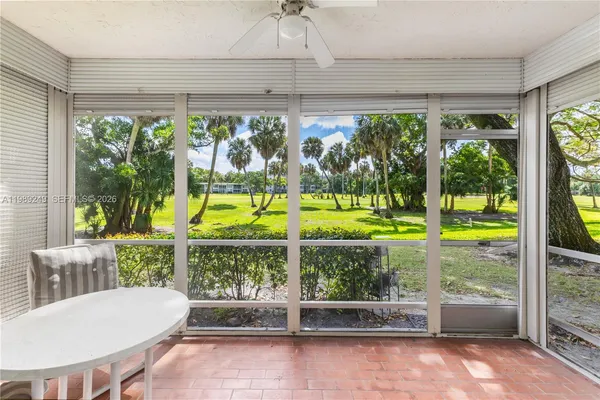 $214,999 | 806 Cypress Grove Lane, Unit 111, Pompano Beach, FL 33069