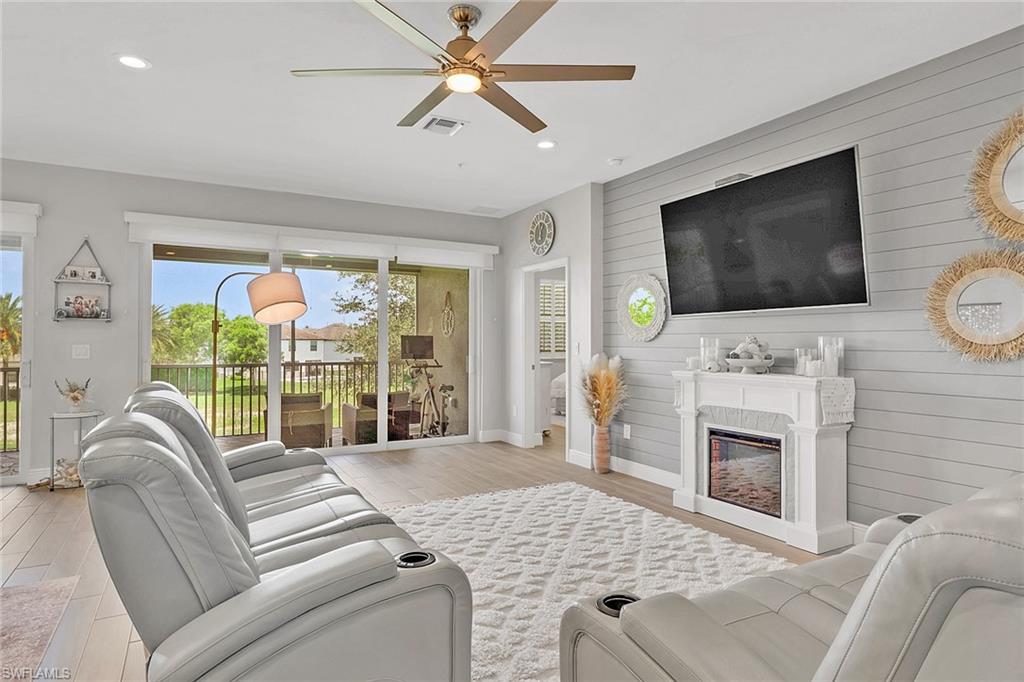 2335 Sawyers Hill Road, Unit 506 Naples, FL 34120 - Photo 5 of 30