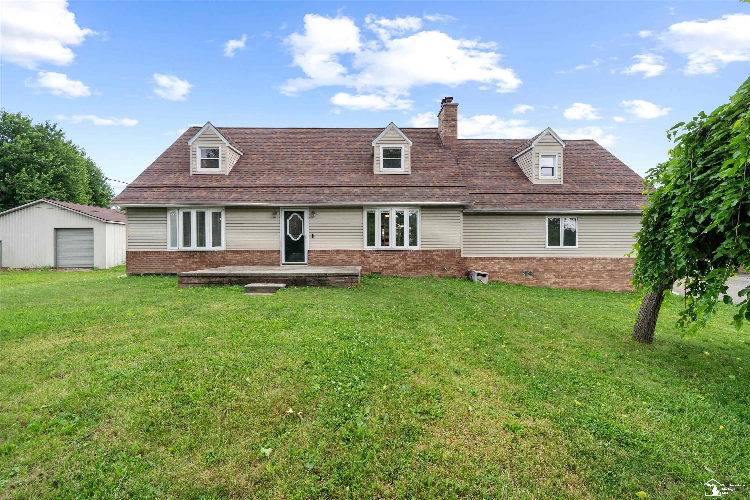 24677 Waltz Road New Boston, MI 48164 - Photo 1 of 66