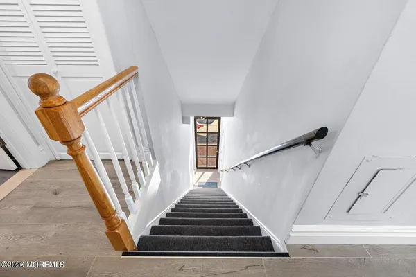 $3,600 | 160 Monmouth Street, Unit 2, Red Bank, NJ 07701