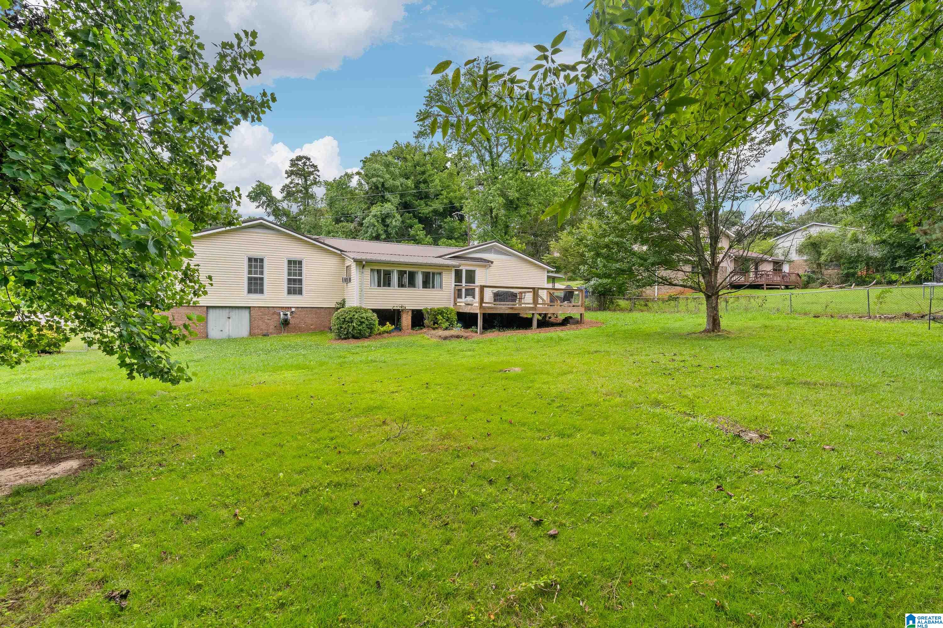 3317 Sunniroc Road Birmingham, AL 35210 - Photo 9 of 36
