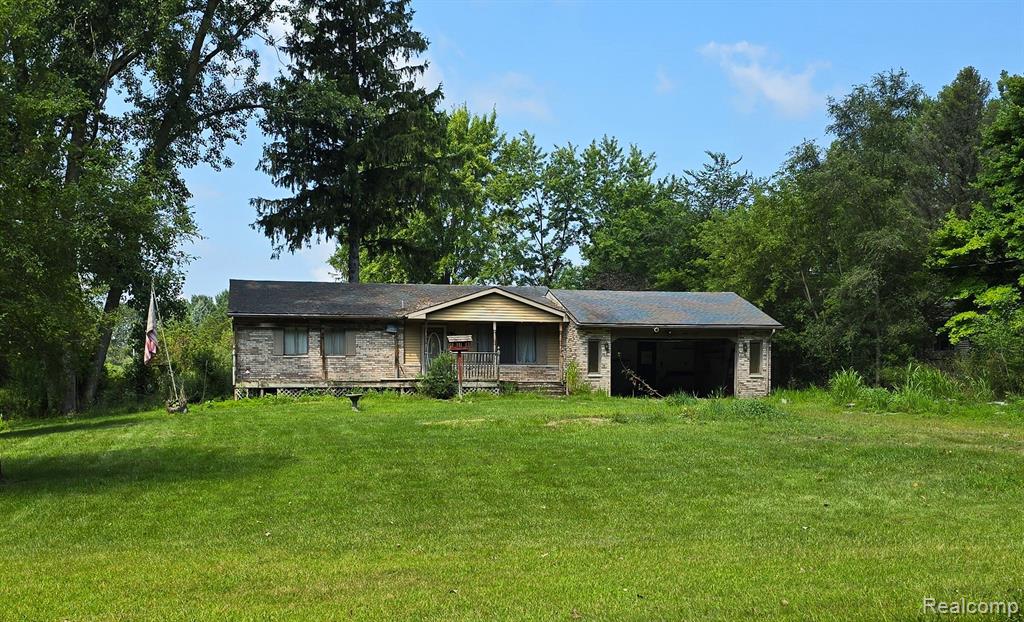 9569 Oak Grove Road Howell, MI 48855 - Photo 1 of 20 Gallery Image 1