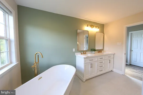 $3,700 | 208 Liberty Circle, Coatesville, PA 19320