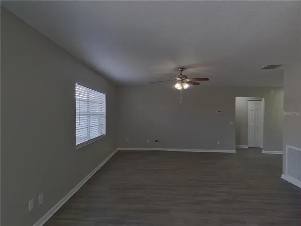 $1,939 | Undisclosed Address, Valrico, FL 33594