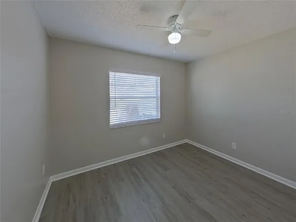 $1,939 | Undisclosed Address, Valrico, FL 33594