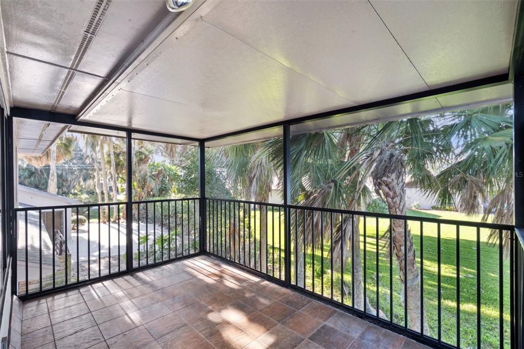16951 Deer Island Road Tavares, FL 32778 - Photo 48 of 57 Gallery Image 48