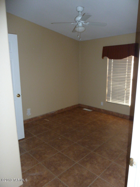 7142 South Rincon Ridge Drive Tucson, AZ 85756 - Photo 9 of 13