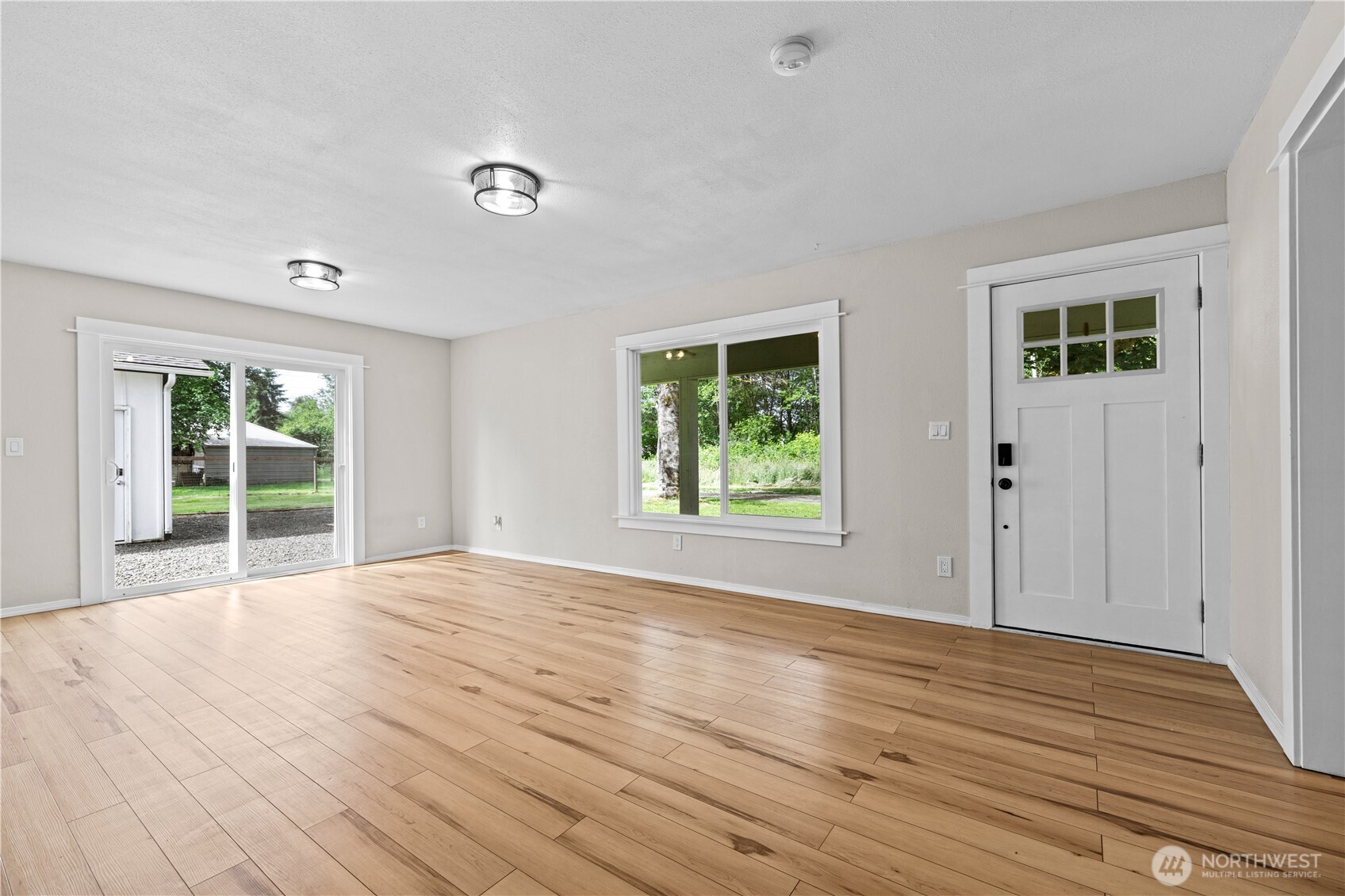 233 Monte Elma Road Montesano, WA 98563 - Photo 5 of 22 Gallery Image 5