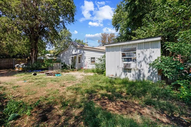 $180,000 | 800 Cutler Street, Tioga, TX 76271