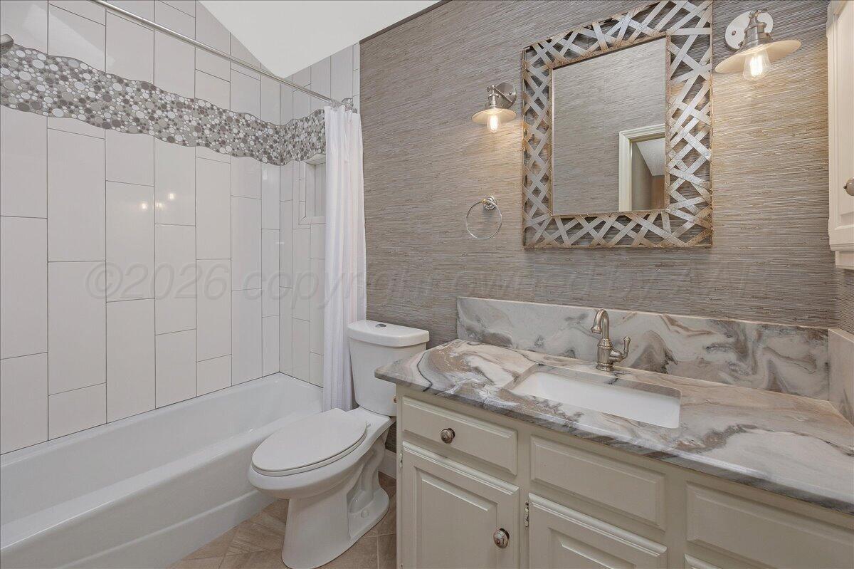 4102 Stony Point Amarillo, TX 79121 - Photo 25 of 28 Bathroom 2