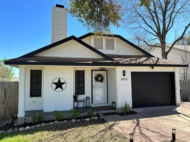 $2,000 | 8903 Palace Parkway, Austin, TX 78748