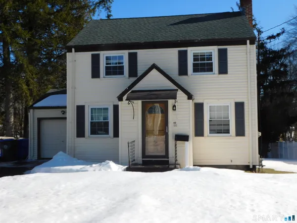 $2,350 | 83 Forest Street, East Hartford, CT 06118