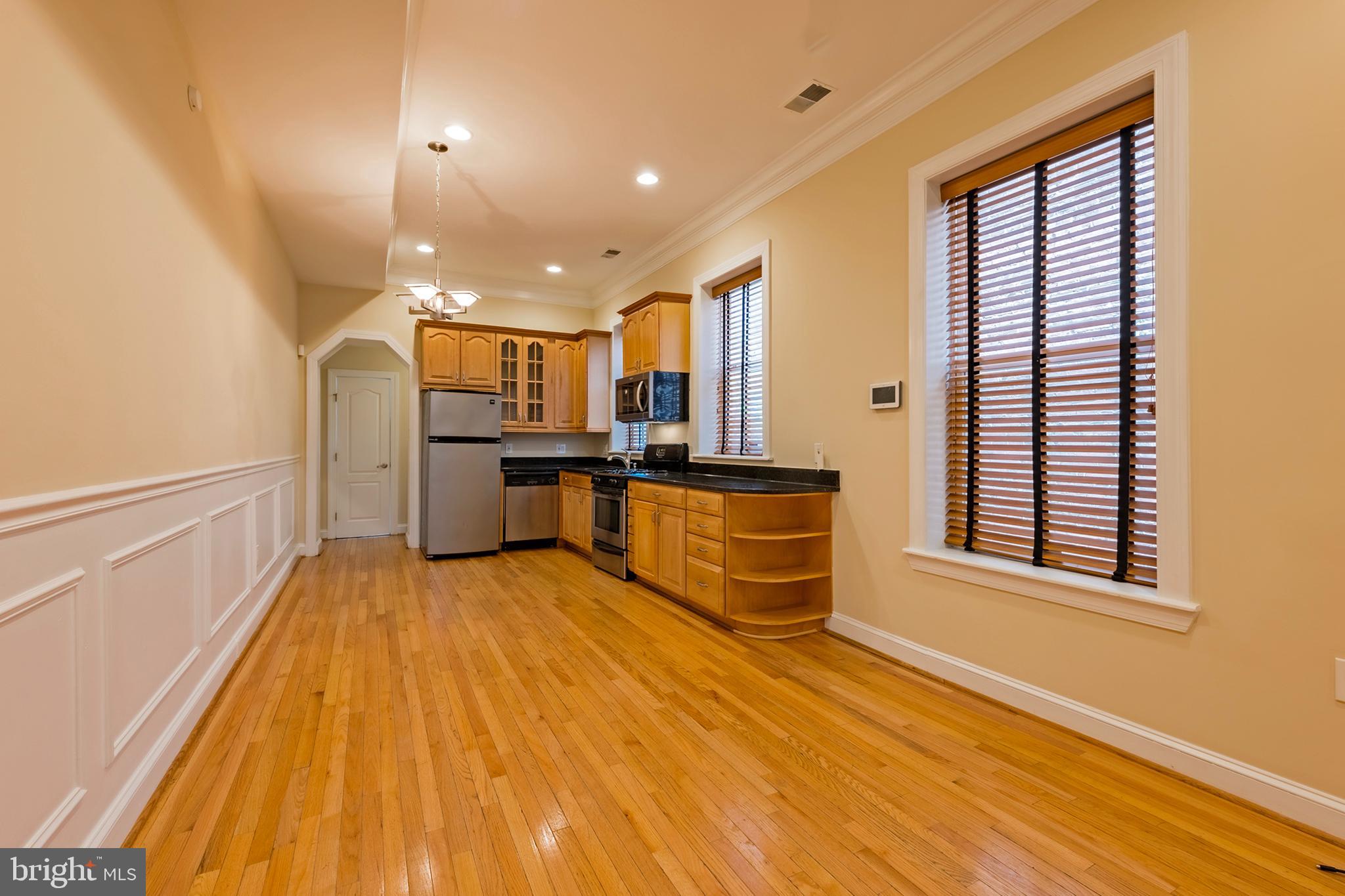 45 R Street Northwest, Unit 2 Washington, DC 20001 - Photo 6 of 28