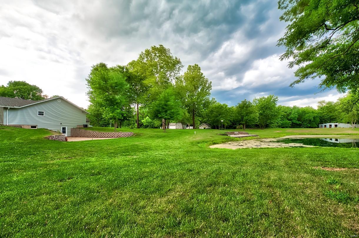 17845 Oak Rest Road Brighton, IL 62012 - Photo 24 of 31
