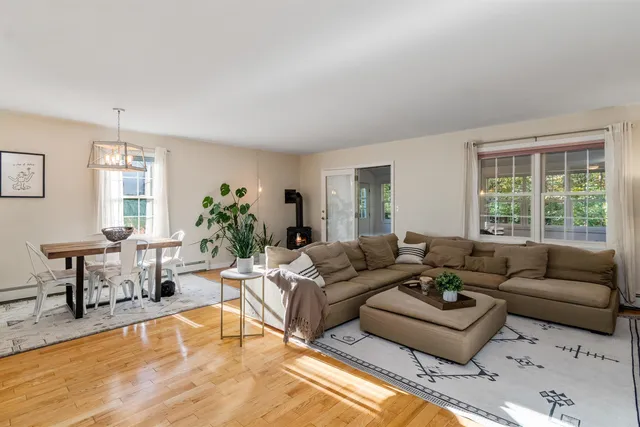 $489,000 | 9 White Lilac Way, Colchester, VT 05446