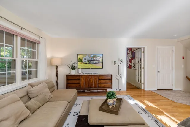 $489,000 | 9 White Lilac Way, Colchester, VT 05446