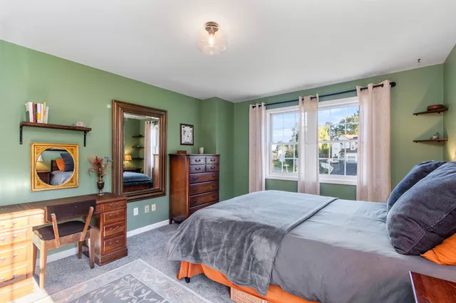 $489,000 | 9 White Lilac Way, Colchester, VT 05446