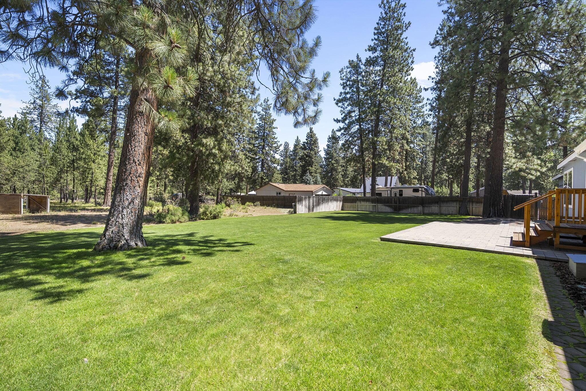 19252 Kiowa Road Bend, OR 97702 - Photo 25 of 38 25-web-or-mls-_DSC9923