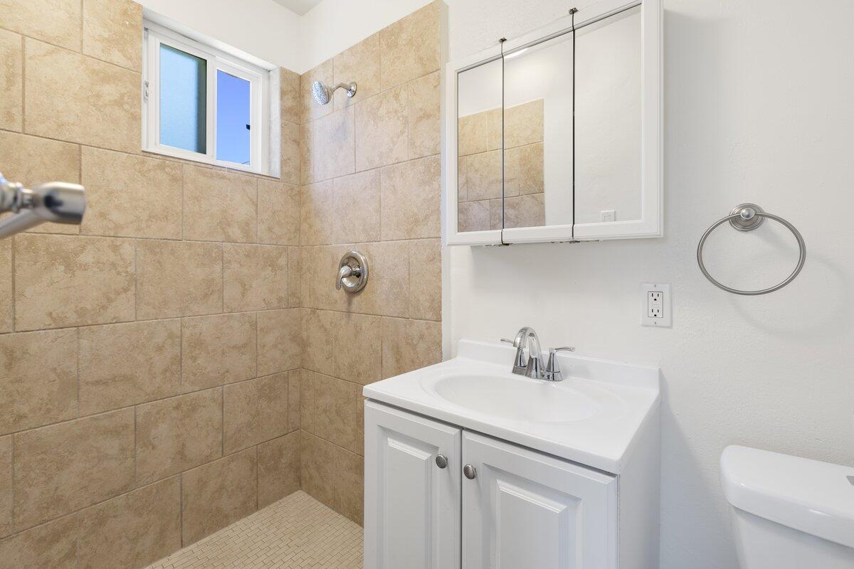 4822 8th Street, Unit B&D Carpinteria, CA 93013 - Photo 11 of 23 052_cjp_5144-cr3