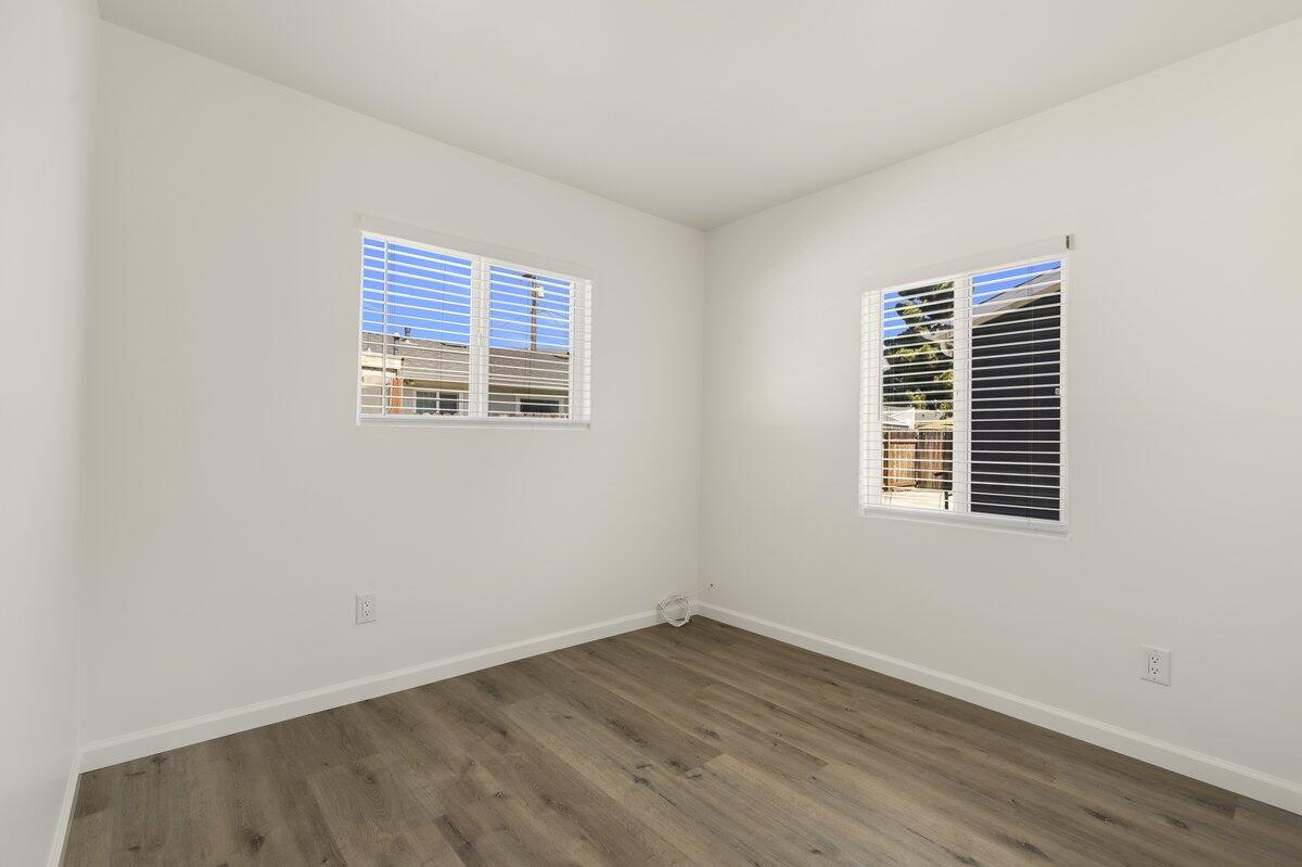 4822 8th Street, Unit B&D Carpinteria, CA 93013 - Photo 12 of 23 004_cjp_4879-cr3