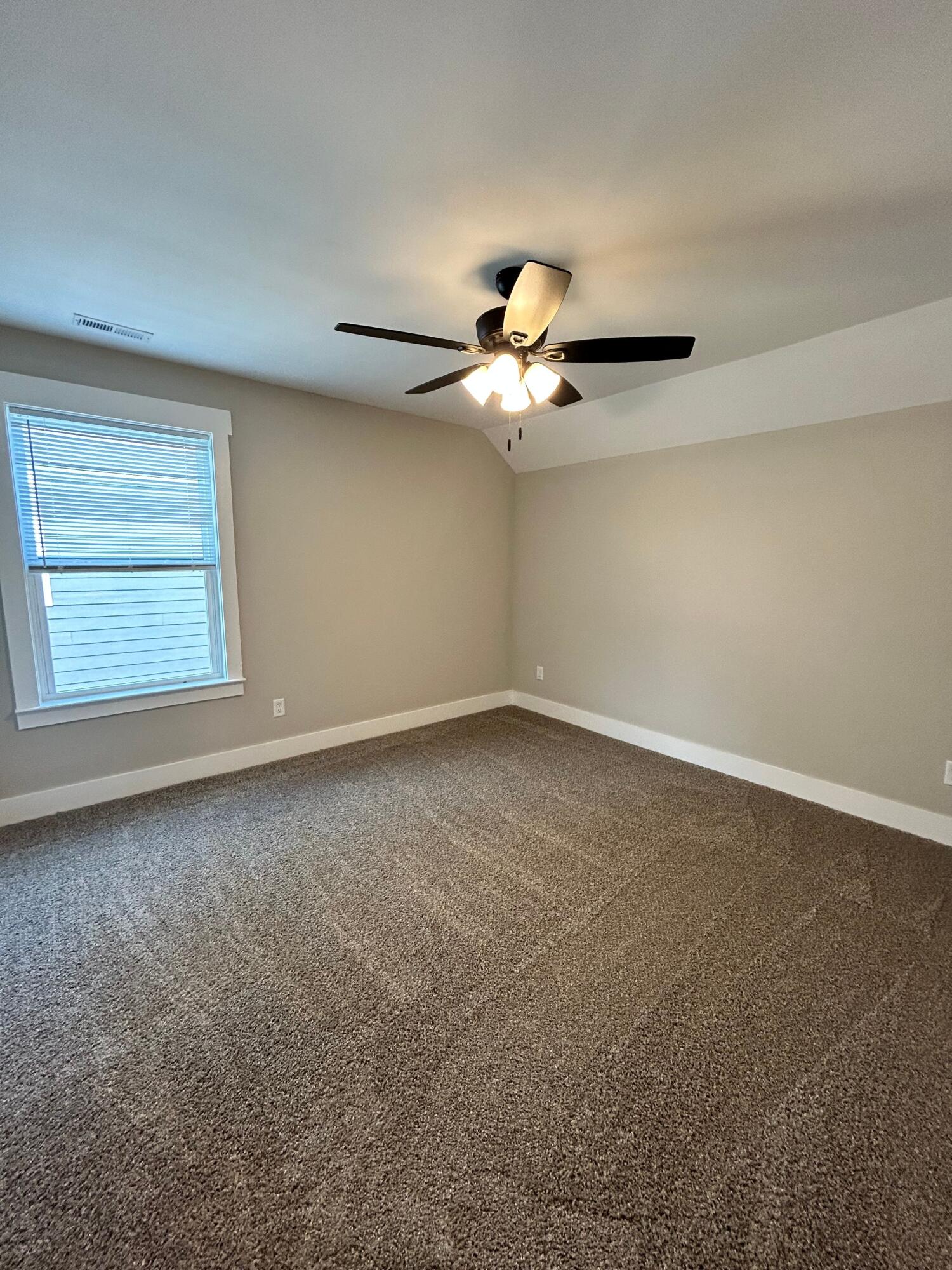 566 Willow Grv Court Ringgold, GA 30736 - Photo 12 of 14 IMG_2760