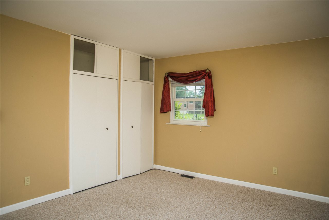2112 McDowell Road Vincennes, IN 47591 - Photo 14 of 22 Gallery Image 14