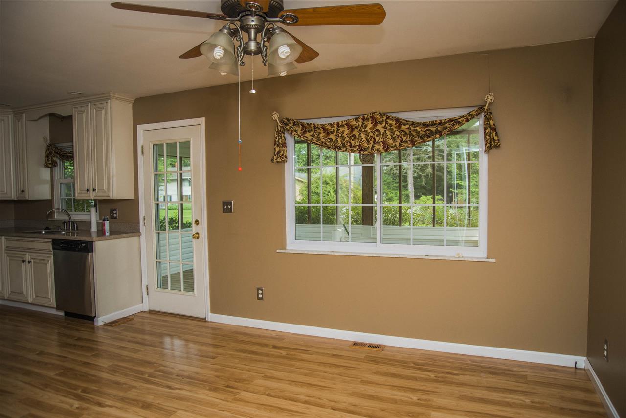 2112 McDowell Road Vincennes, IN 47591 - Photo 3 of 22 Gallery Image 3