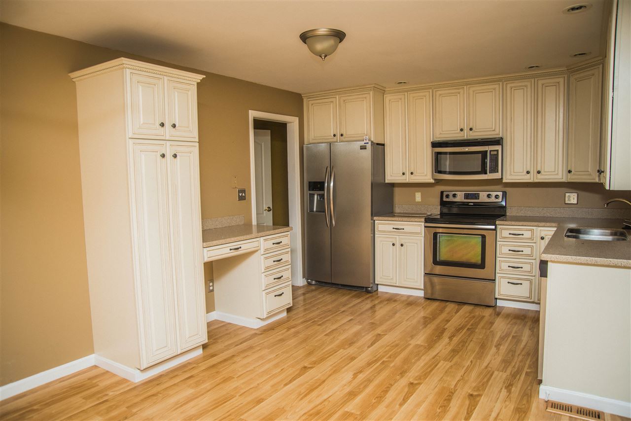 2112 McDowell Road Vincennes, IN 47591 - Photo 5 of 22 Gallery Image 5