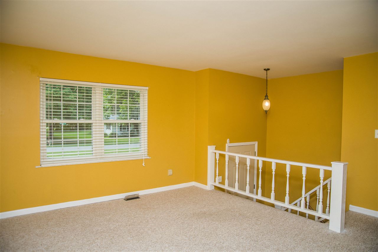 2112 McDowell Road Vincennes, IN 47591 - Photo 8 of 22 Gallery Image 8