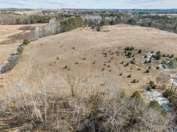 $800,000 | Alberts Road, Clintonville, WI 54929