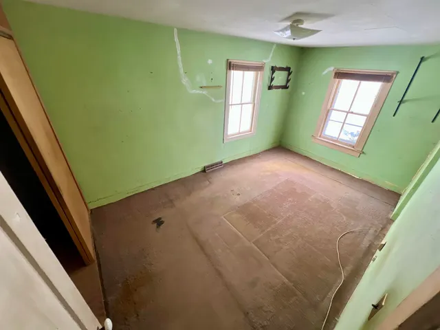 $75,000 | 600 Royalton Street, Waupaca, WI 54981