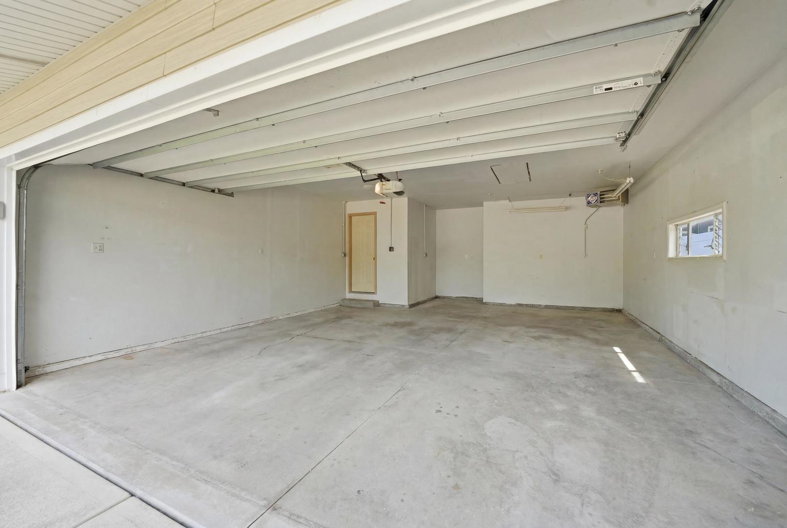 213 Edgeware Road Elk Grove Village, IL 60007 - Photo 34 of 48