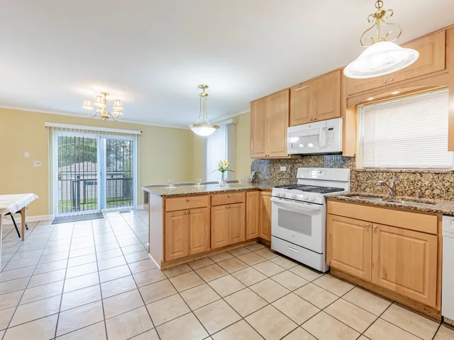 $449,000 | 5242 West Ferdinand Street, Chicago, IL 60644