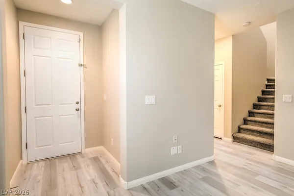 $1,995 | 8366 Stillhouse Court, Las Vegas, NV 89113