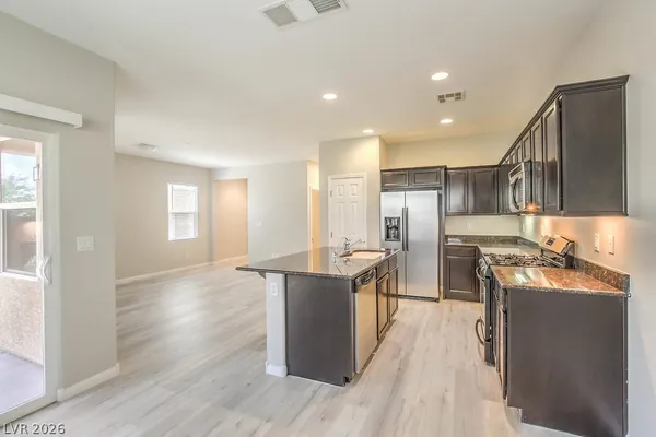 $1,995 | 8366 Stillhouse Court, Las Vegas, NV 89113