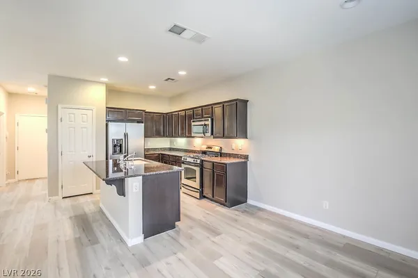 $1,995 | 8366 Stillhouse Court, Las Vegas, NV 89113